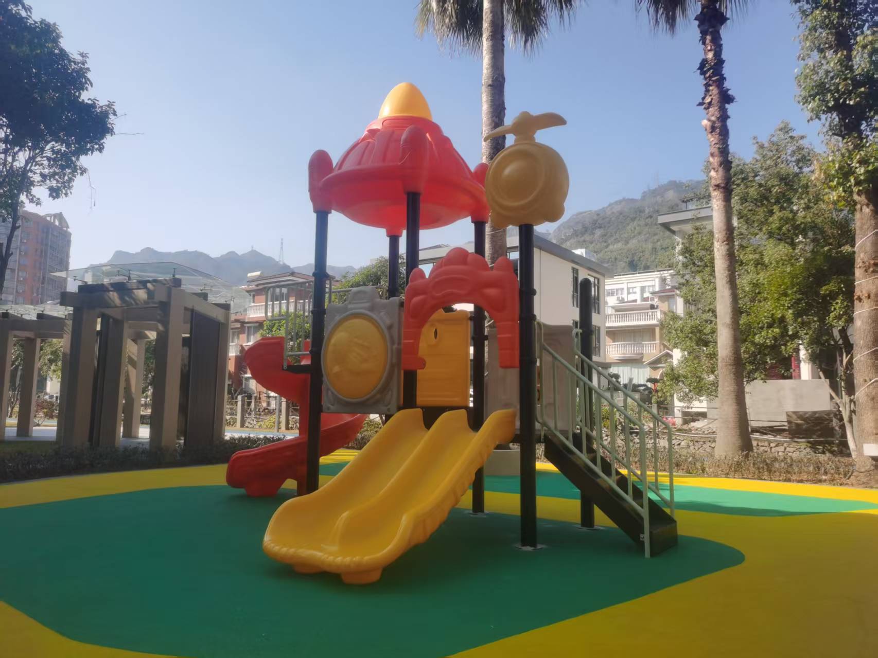 Little Doctor Combination Slide-002